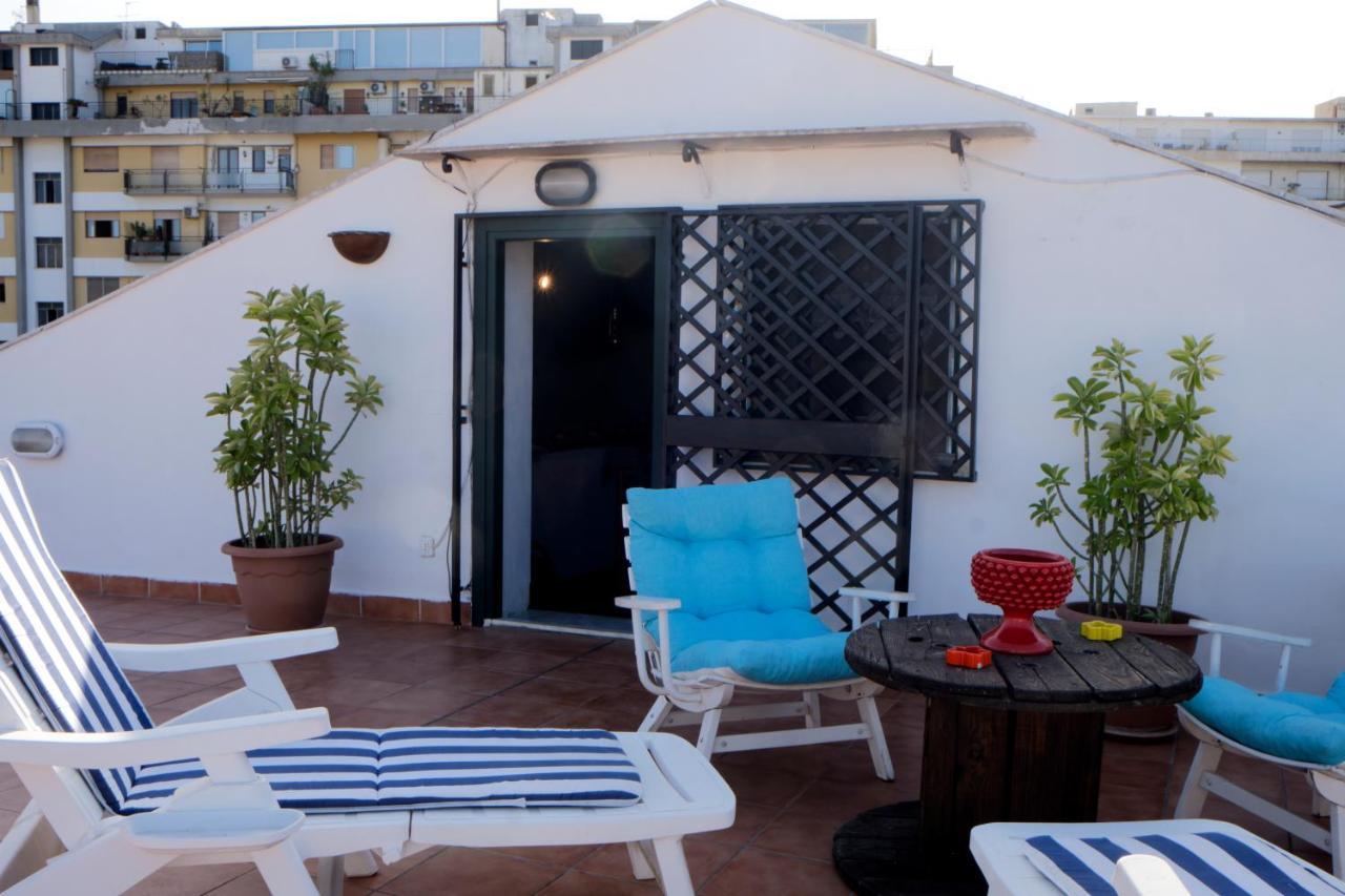 Appartamento Attico con terrazza sul porto Palermo Esterno foto